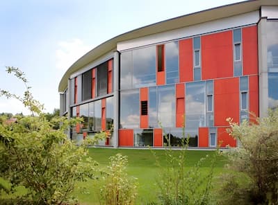 SINOVA Klinik für Psychosomatische Medizin und Psychotherapie Ravensburg und der Klinik für Psychiatrie und Psychotherapie, Tagesklinik Ravensburg